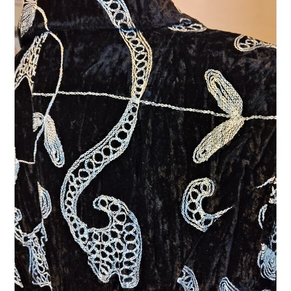 Alberto Makali Crinkle Velvet Black Embroidered Shirt Size Large Button Front - Picture 8 of 9